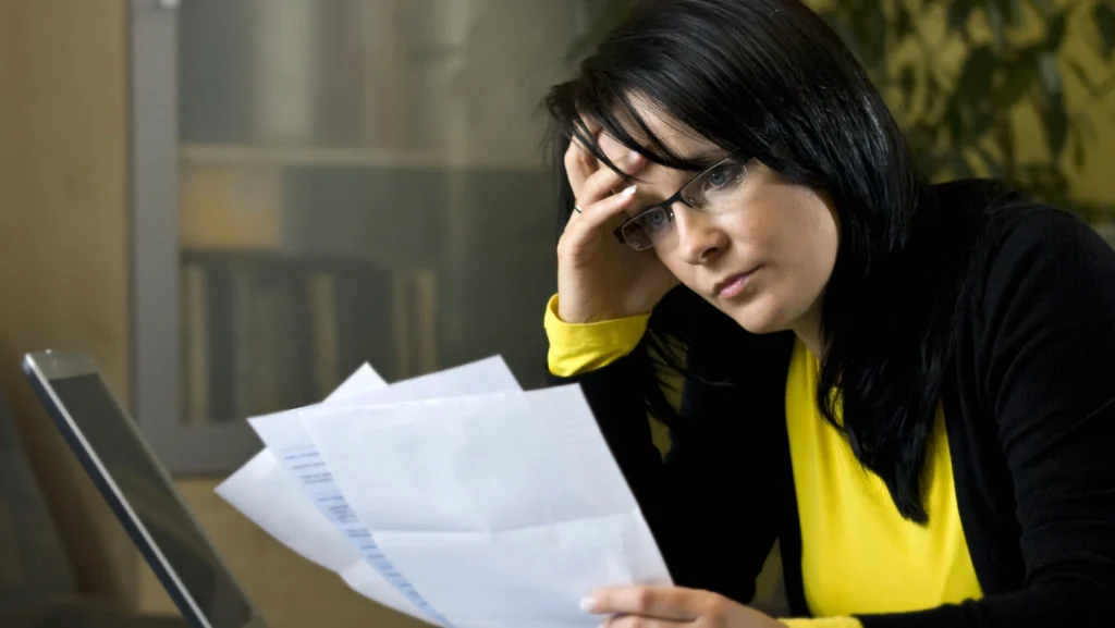 Criza economică se adâncește în România: numărul companiilor aflate în insolvență a înregistrat o creștere semnificativă în 2025 România traversează un an plin de provocări economice, în contextul în care numărul firmelor care au intrat în insolvență a crescut considerabil față de anul precedent