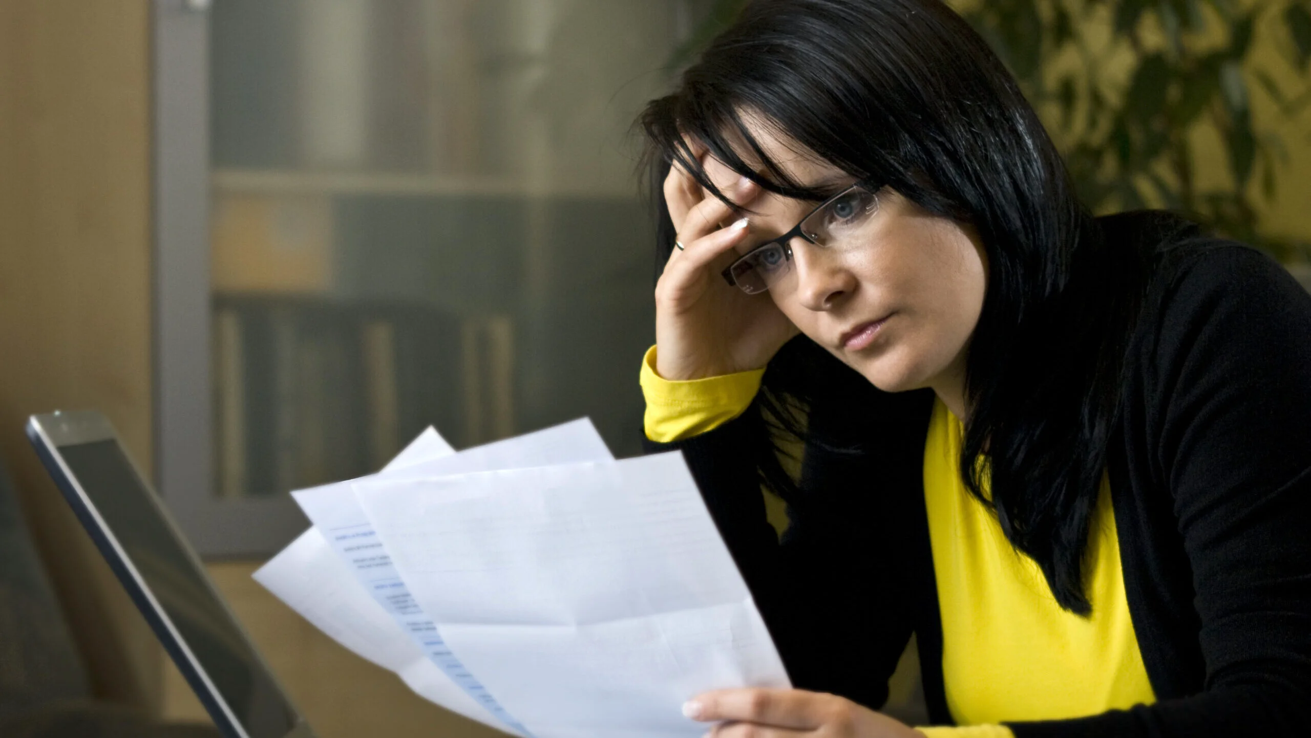 Criza economică se adâncește în România: numărul companiilor aflate în insolvență a înregistrat o creștere semnificativă în 2025 România traversează un an plin de provocări economice, în contextul în care numărul firmelor care au intrat în insolvență a crescut considerabil față de anul precedent