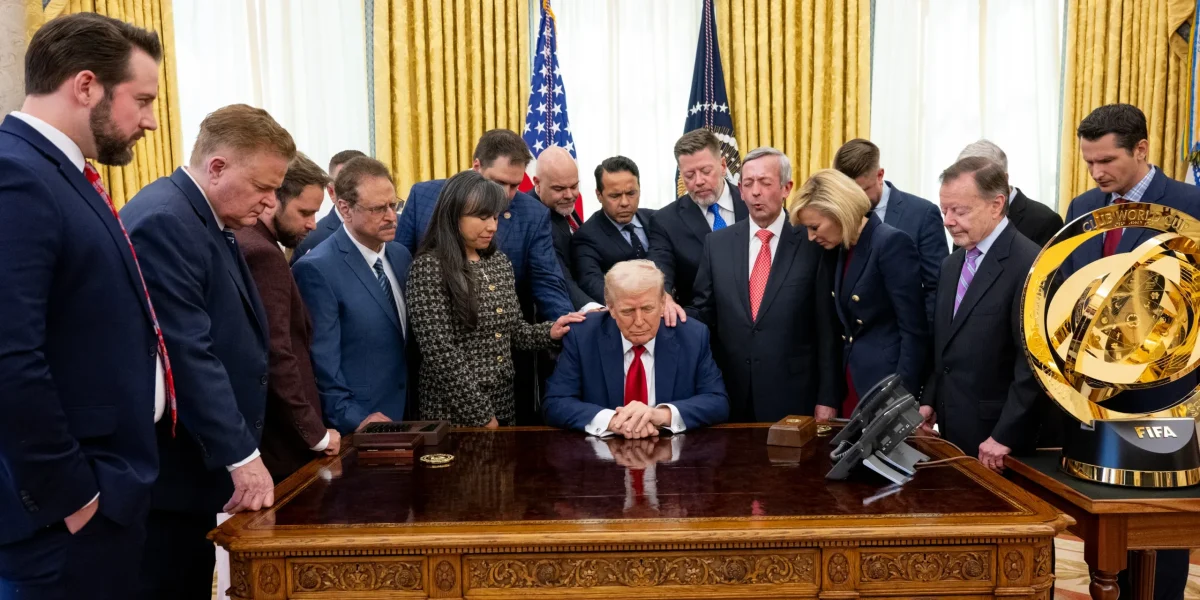 donald-trump-rugagiune-scaled.webp.webp - StiriAlese