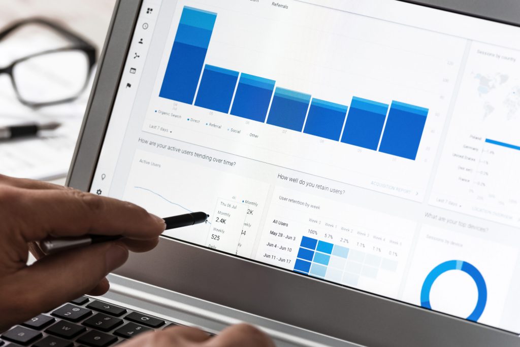 Traficul acelor site-uri de tehnologie care până acum dominau piața online din Statele Unite înregistrează o scădere semnificativă