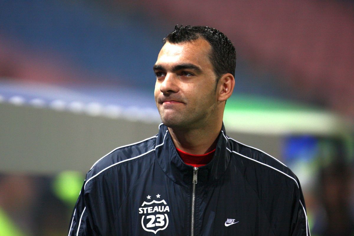 Impresar de calculator fără nume, cine e cu adevărat acest bărbat?