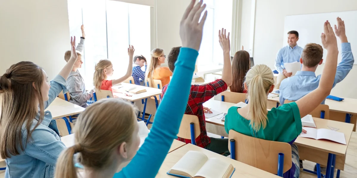 elevi-scoala-1-e1737535639357.jpg - StiriAlese