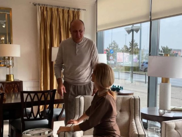 emM9MSZoYXNoPTVkYjZmMDg1Y2RjMTQ4M2MyZmEyZDQ2Y2Q5YTk4NzQ0.thumb_.jpg - StiriAlese