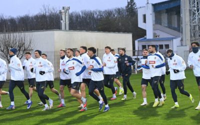 emM9MSZoYXNoPWU1ODI2ZmY5ZGJlOWU4YWNiMWVkZmZmYmRlZDU1ZjVm.thumb_.jpg - StiriAlese