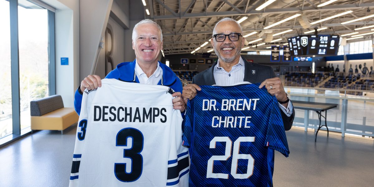 ffa.visits.bentleyu_04.jpg - StiriAlese