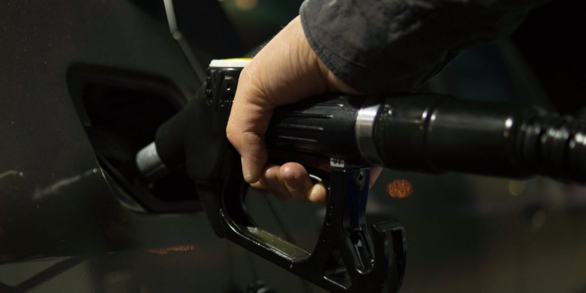 gas-benzina-motorina-oil-statie-pompa-pexels.jpg - StiriAlese