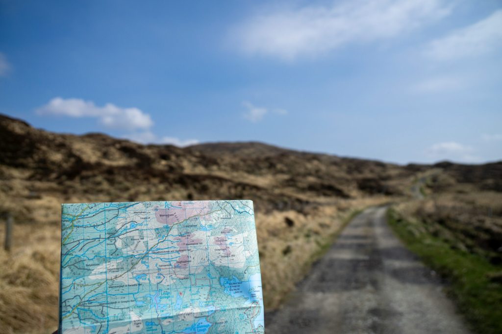 Noul plan pentru zona de frontieră dintre Irlanda și Irlanda de Nord depropune o reimaginare radicală a unui peisaj marcat de istorie, conflicte și controverse