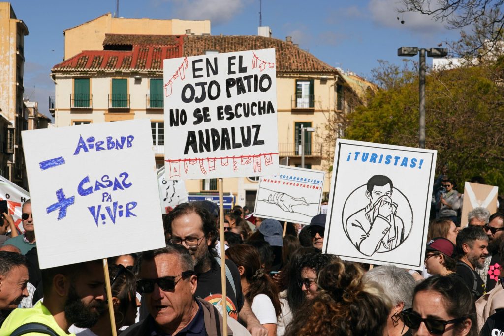 Parlamentul European a dat curs marți unui set de recomandări menite să răspundă crizei acută a locuințelor din Uniunea Europeană, o problemă cu impact profund asupra milioane de cetățeni