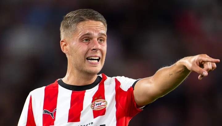 PSV Eindhoven primește vizita AZ Alkmaar în partidă crucială pentru stabilirea campioanei în Eredivisie Campionatul olandez, Eredivisie, revine în centrul atenției cu un meci de mare rang programat sâmbătă seara pe stadionul Philips din Eindhoven