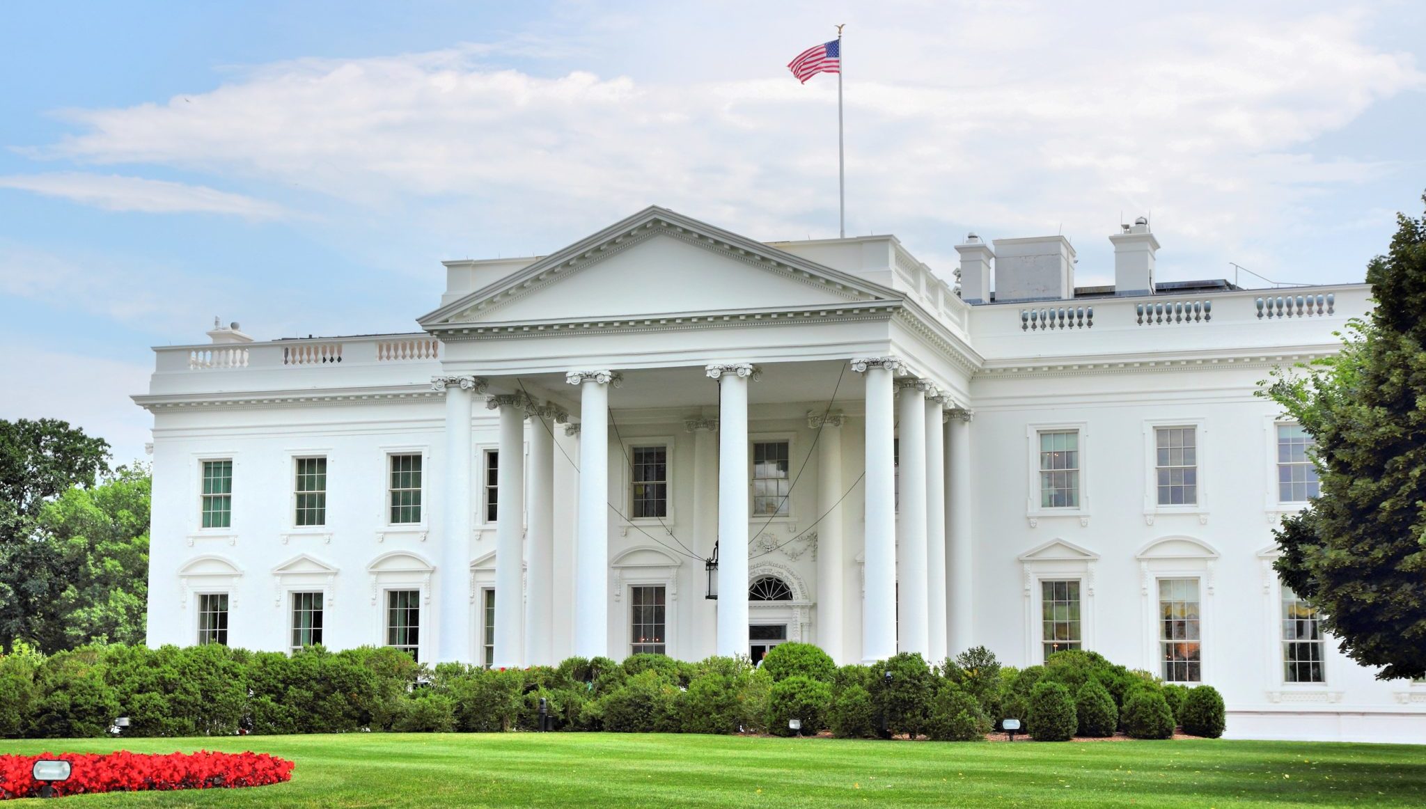 Donald Trump lansează Truth+ — un nou serviciu de streaming cu conținut alternativ și conservator Fostul președinte american Donald Trump și-a extins recent influența în mediul digital prin lansarea platformei Truth+, un serviciu de streaming live care promite o alternativă fără cenzură la serviciile tradiționale de televiziune și streaming