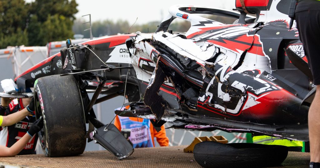 Groaznic accident în timpul Marelui Premiu al Japoniei: Olivier Bearman lovește banda de protecție și declanșează discuții dure despre siguranța în F1 Un moment tensionat a marcat cursa de la Suzuka, după ce tânărul pilot britanic Olivier Bearman a fost protagonista unui accident extrem de grav, care a atras atenția asupra siguranței în cadrul Formulei 1