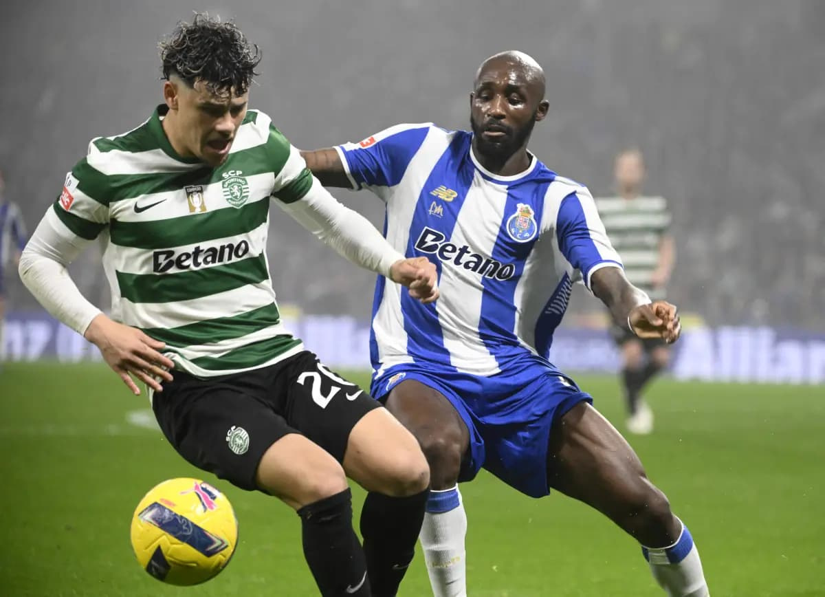 Clasicul Sporting x Porto aduce speranțe pentru rivali și o provocare pentru hegemonie Luni, 3 martie 2026, încep primii pași ai semifinalei Cupei Portugaliei între Sporting Lisabona și FC Porto, două dintre cele mai titrate echipe din întrecerea autohtonă