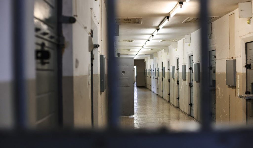 inchisoare-1024x656.jpg - StiriAlese