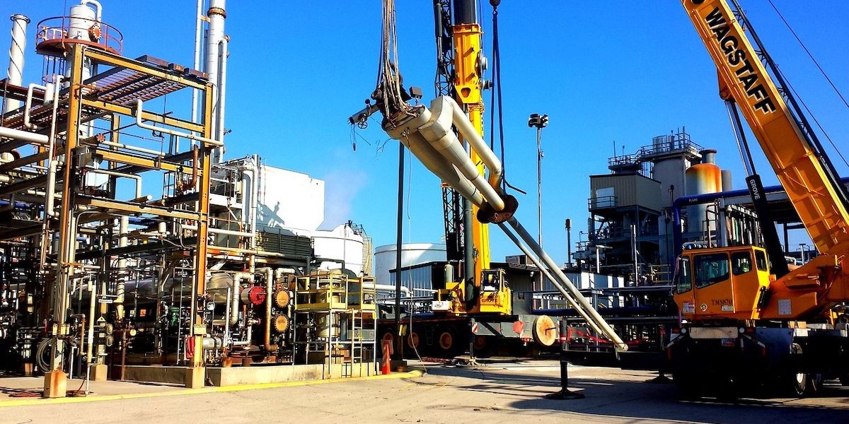 instalatie-foraj-gaz-petrol.jpeg - StiriAlese