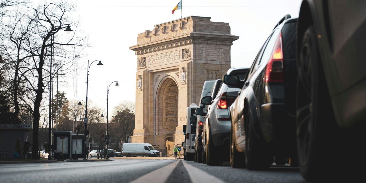 june-andrei-george-foiykkjm4ku-unsplash.jpg - StiriAlese