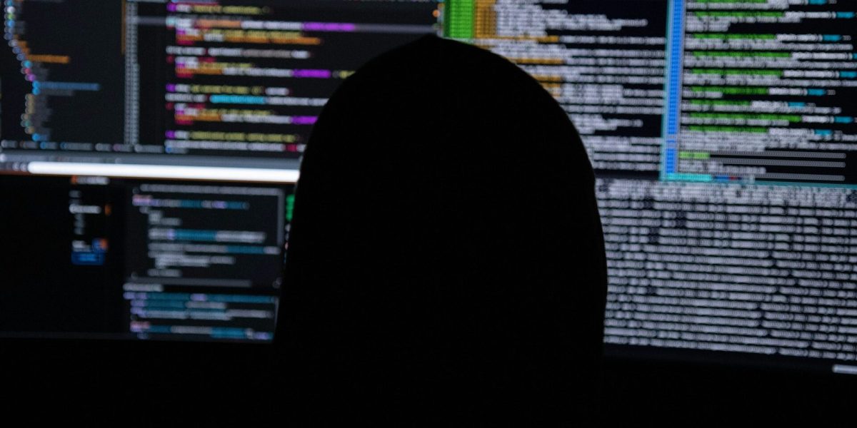 DIICOT și Parchetul din Paris, anchetă asupra filialei București a trustului „Hackerilor”