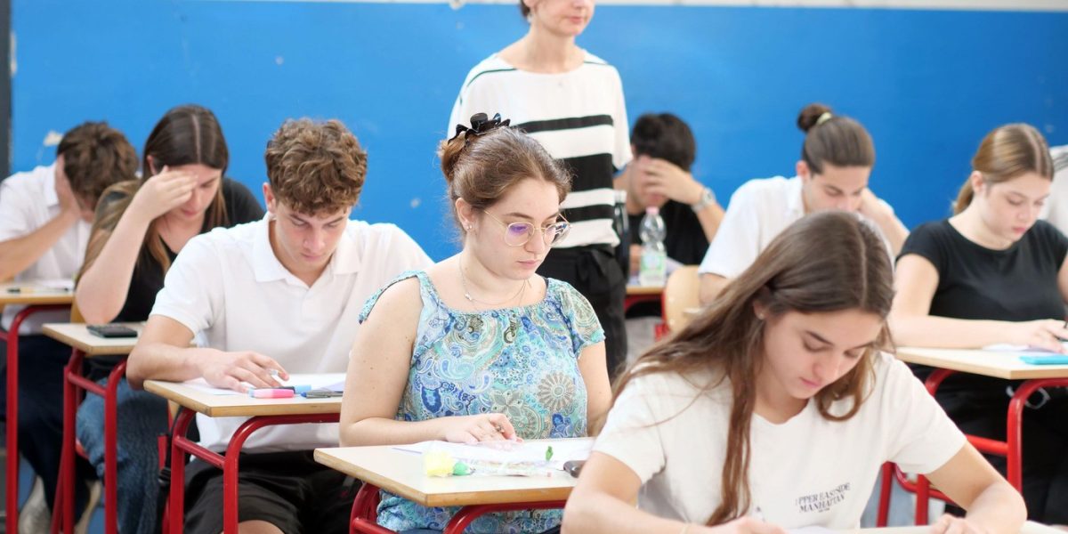 limba-romana.jpg - StiriAlese