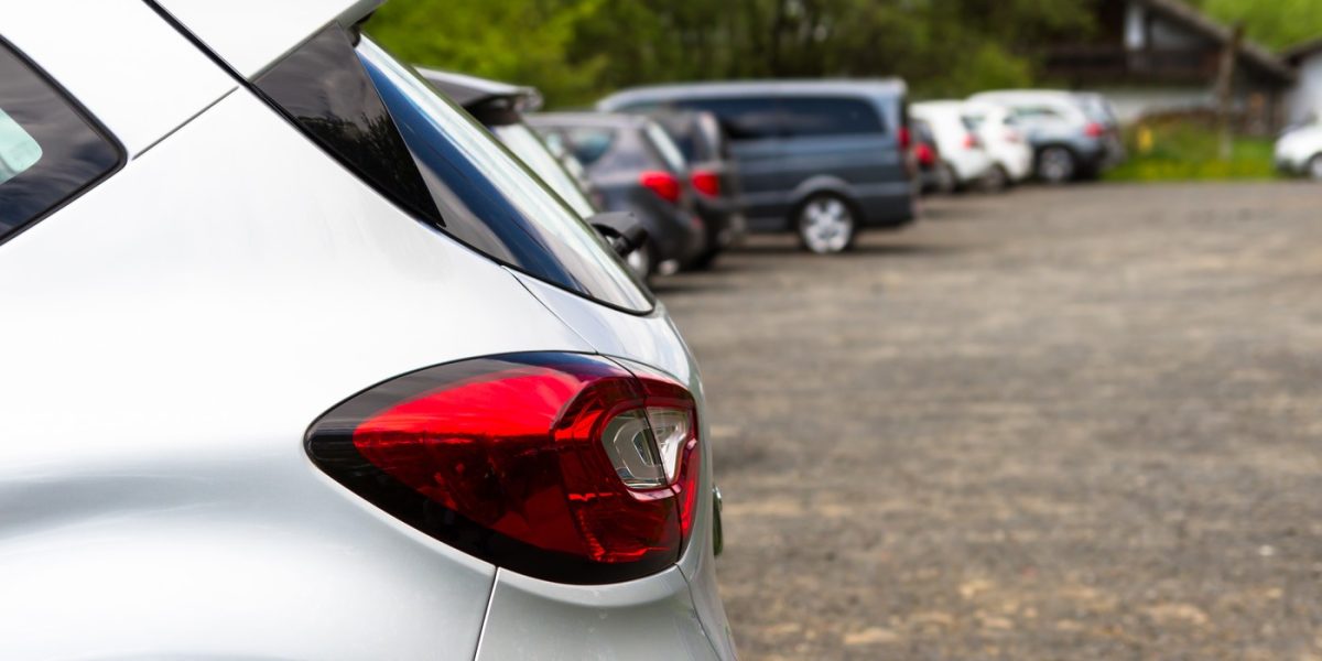 loc-de-parcare-2.jpg - StiriAlese