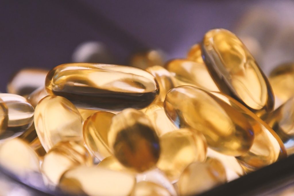 Suplimentele alimentare promovate ca soluţii miraculoase pentru sănătatea cardiovasculară, precum uleiul de peşte, coenzima Q10 sau magneziul, nu sunt susţinute de dovezi ştiinţifice solide