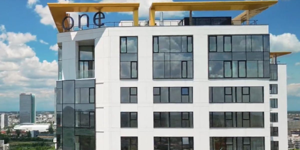 one-united2.jpg - StiriAlese