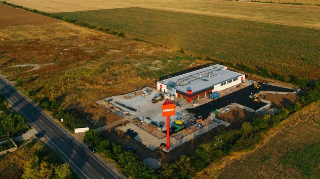 Retailerul german Penny, unul dintre cei mai importanți jucători din piața de retail din România, anunță o strategie ambițioasă de expansiune în zonele rurale