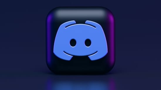 photo-1614680376739-414d95ff43df_1774468047185_1774468053675.jpg - StiriAlese