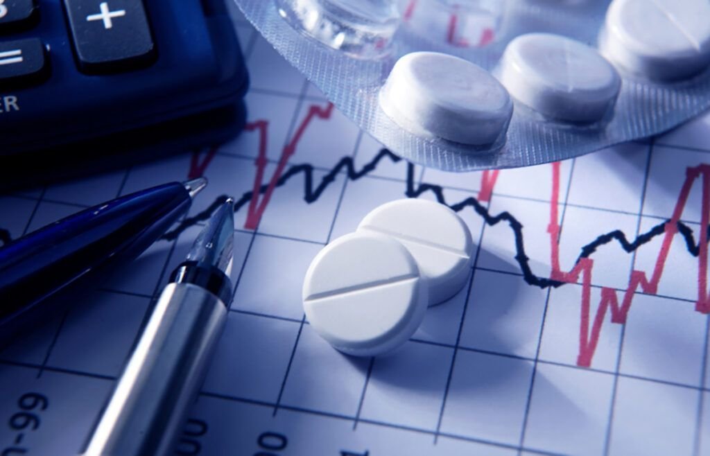 Piața farmaceutică din România, în 2026: creștere moderată, presiuni fiscale și cerere crescută din cauza îmbătrânirii populației