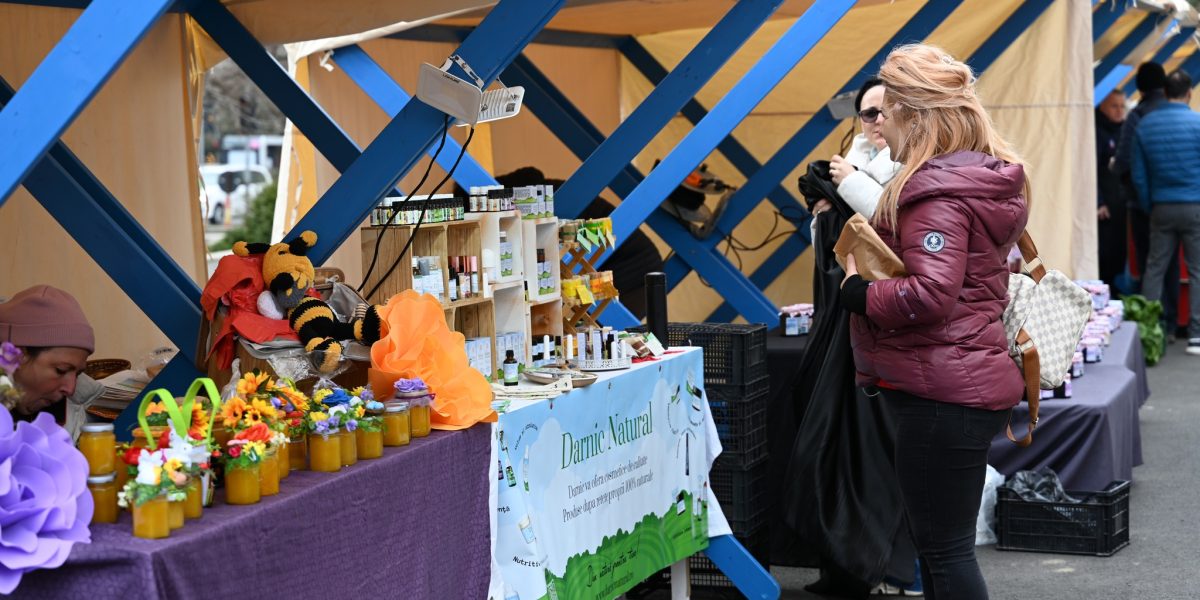 piata-volanta-sectorul-1-Cartierul-Pajura.jpg - StiriAlese