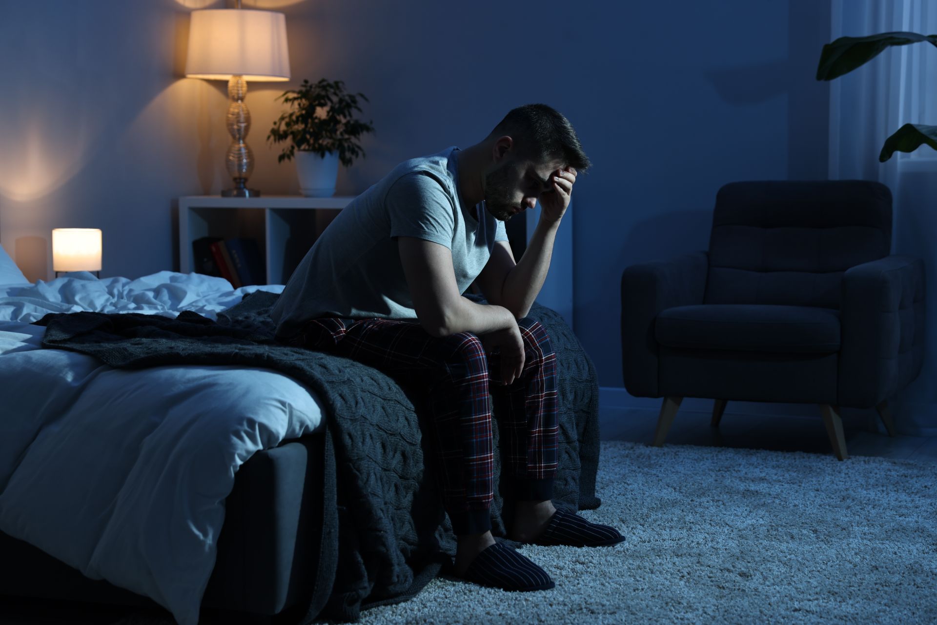 Un exercițiu online de doar 10 minute poate avea un impact semnificativ asupra reducerii simptomelor depresive, arată un studiu recent care aduce o perspectivă inovatoare asupra tratamentului afecțiunii mentale