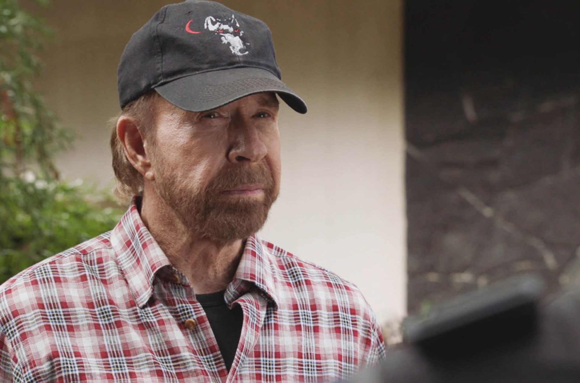 Chuck Norris, legenda filmelor de arte marțiale și actor emblematic al culturii pop americane, a murit joi dimineață în Hawaii, anunță oficial familia sa printr-un mesaj postat pe Instagram