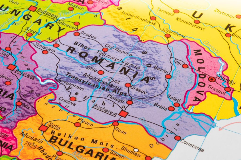 Adăposturi secrete și rețele subterane: misterele din adâncurile României România păstrează urme silenţioase ale unei epoci în care pregătirea pentru război nuclear și catastrofe era un imperativ național