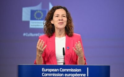 Inteligența artificială devine un factor transformator în educație, iar pregătirea cadrelor didactice pentru utilizarea responsabilă a noilor tehnologii reprezintă o prioritate clară pentru Europa în contextul rapidelor schimbări digitale