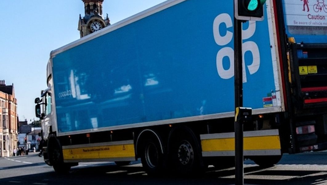 riscuri-mancare-automatizare-e1773048777527.jpg - StiriAlese