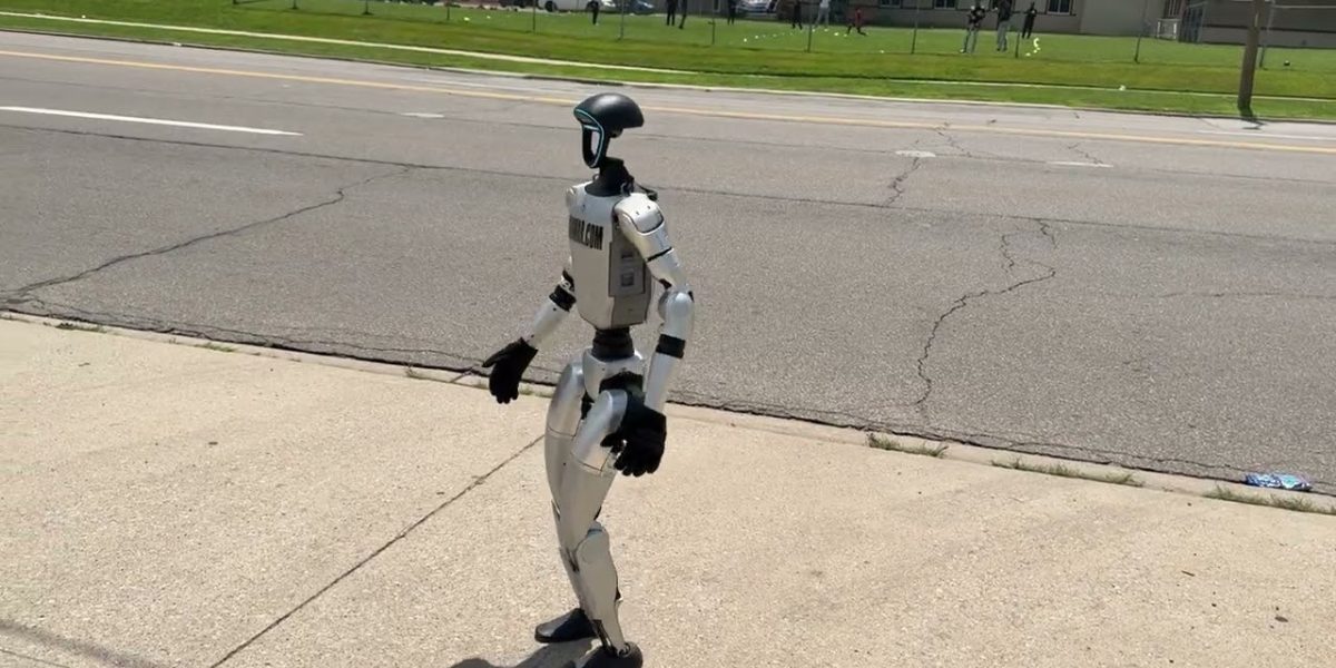 robot-curatenie-tg-mures.jpg - StiriAlese