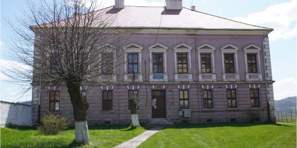 scoala-smart-Hoghilag-foto-primaria-hoghilag.jpg - StiriAlese