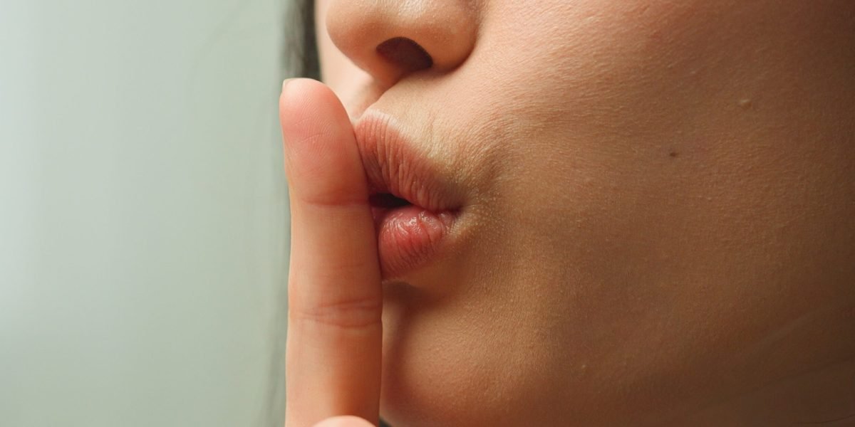 secret-shutter_descopera.jpg - StiriAlese