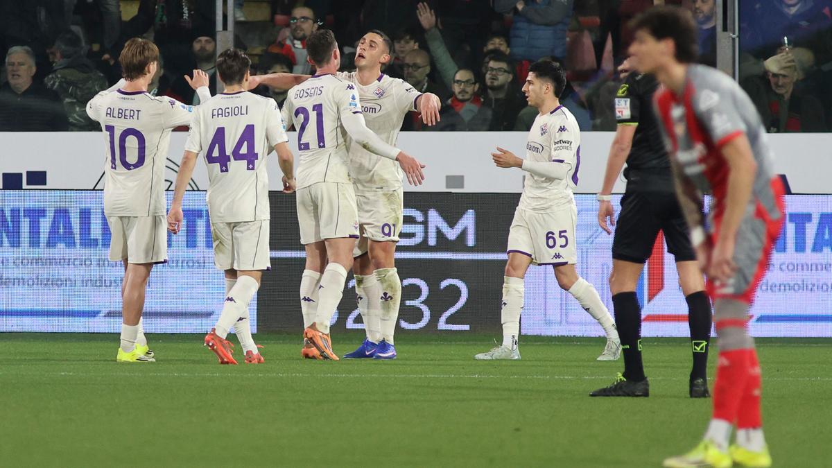 Parisi face spectacol, Dodo în stil samba, Piccoli, decisiv