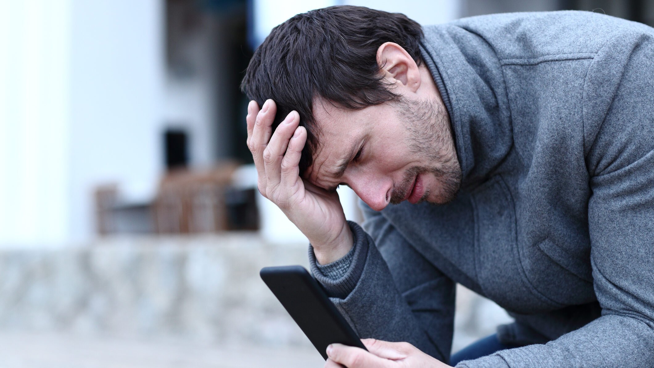Pericolul ascuns în reclamele online: noua metodă de fraudă “malvertising” pune în pericol datele românilor În era digitală, siguranța online devine din ce în ce mai dificil de asigurat, mai ales odată cu apariția unor tehnici din ce în ce mai sofisticate ale infractorilor cibernetici