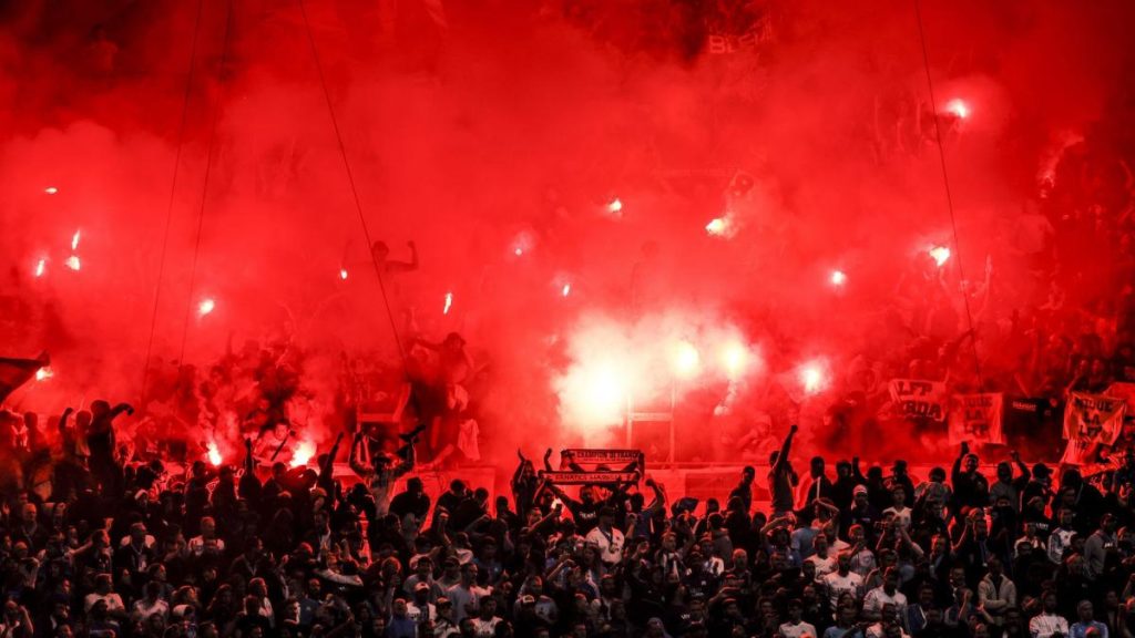 Marseille, un climat de tensiune și frustrare în ritm continuu Atmosfera de la Marseille este una tensionată în ultimele zile, iar meciul de acum a adăugat un nou capitol în această saga