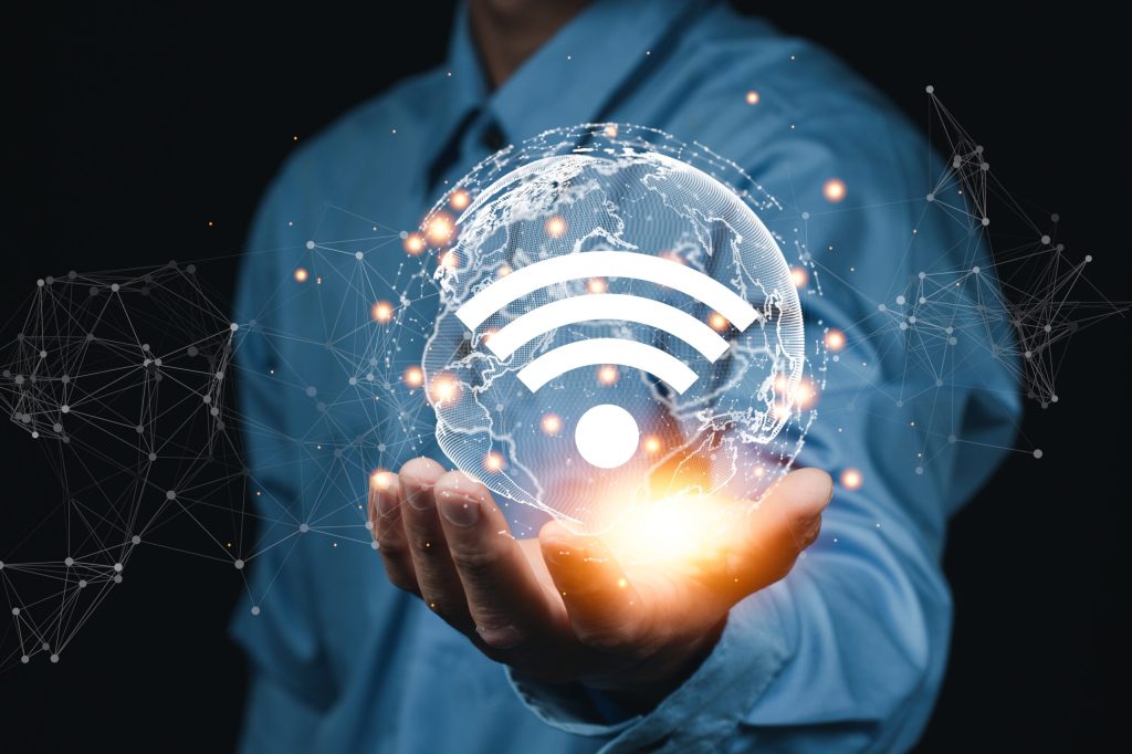 Tehnologia wireless s-ar putea apropia de o revoluție majoră în următorii ani, odată cu apariția internetului cuantic – o soluție promițătoare care îi poate înlocui complet pe routerele WiFi tradiționale
