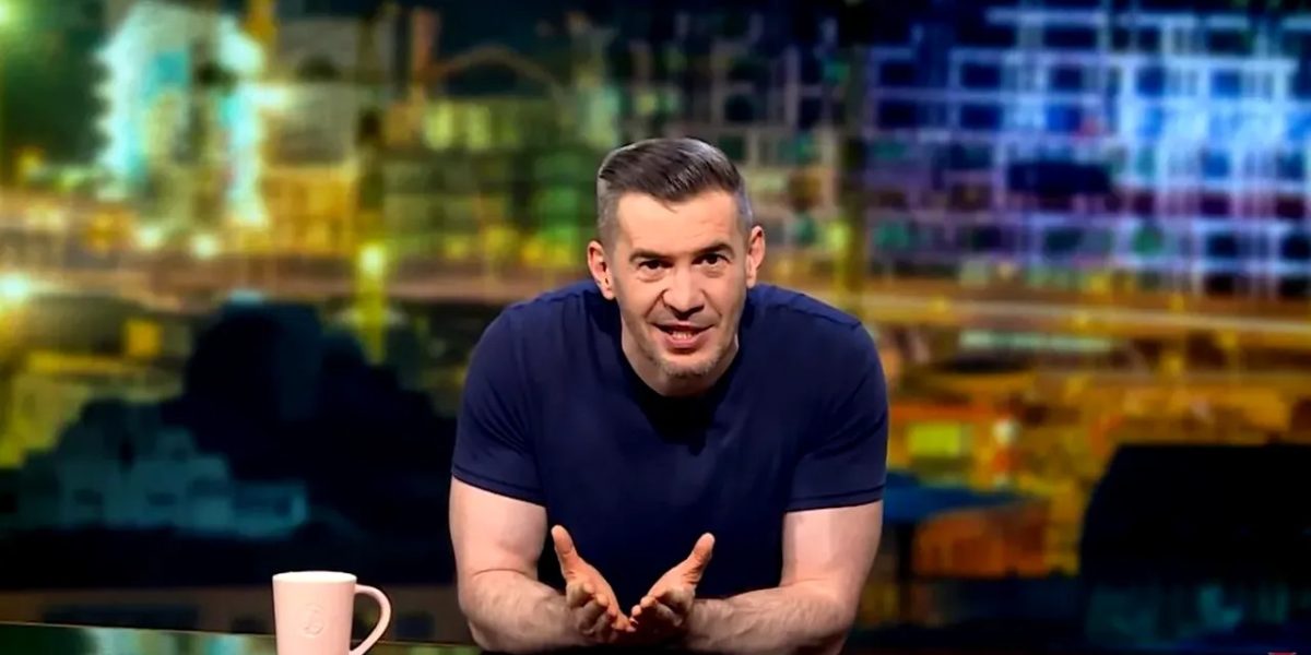 „Starea-Natiei-ar-putea-reveni-in-TV.-Dragos-Patraru-isi-negociaza-intoarcerea-pe-micul-ecran.jpg - StiriAlese