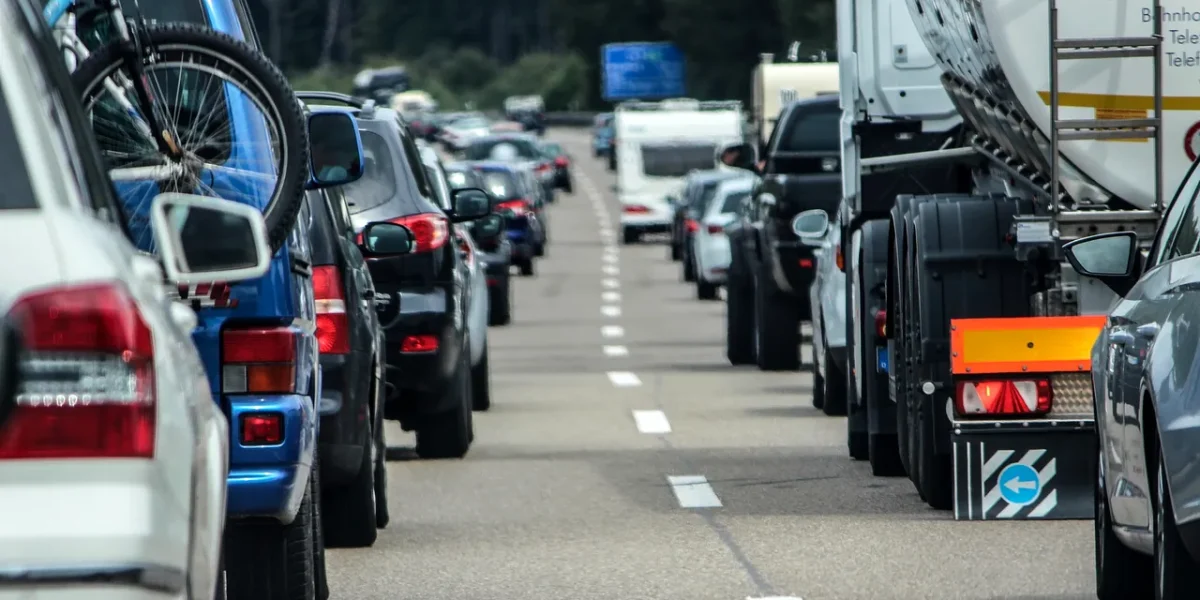 Restricții de tonaj de Paște în România: 3 artere importante blocate