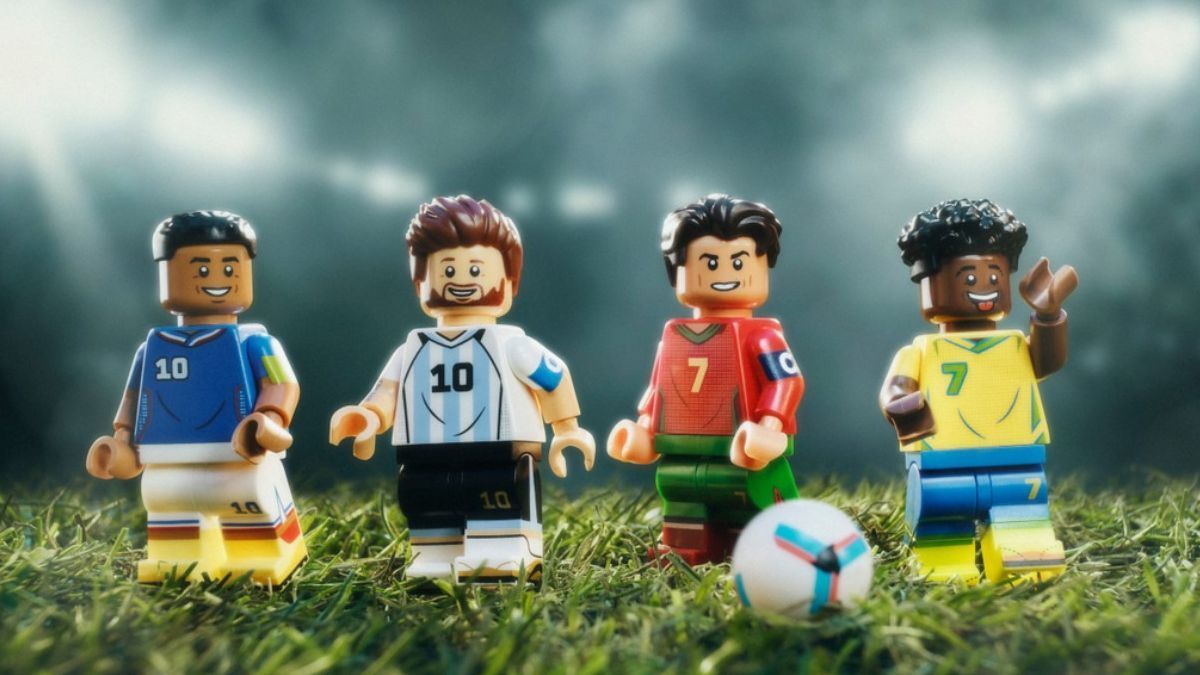 LEGO a făcut valuri în lumea fanilor fotbalului printr-o serie de lansări inedite, în pragul Campionatului Mondial