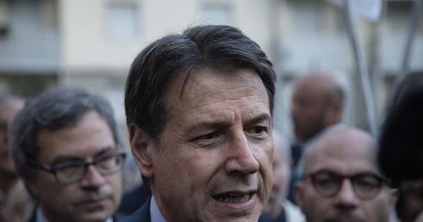 Iran Critică sancțiunile Trump și cere Italia să taxeze profituri excesive