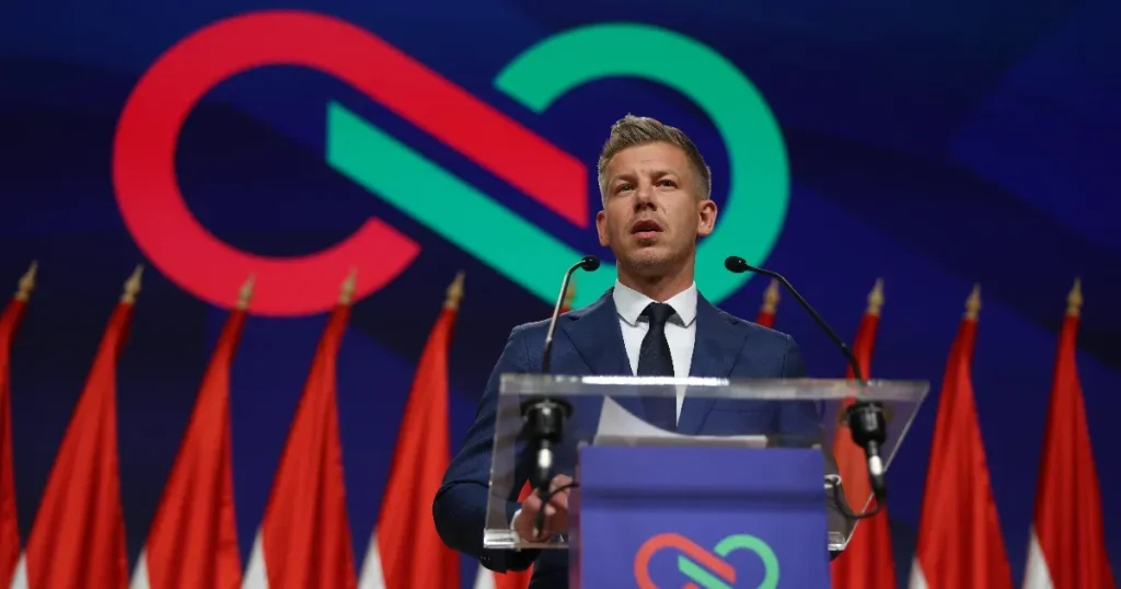 Viktor Orban rupe tăcerea pe Facebook, Magyar Peter anunță conferință