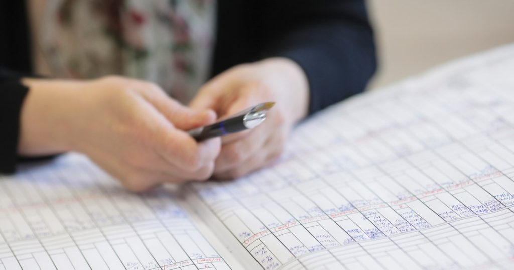 Titularizare în România: Cadre Didactice Testate? Doi profesori spun cum