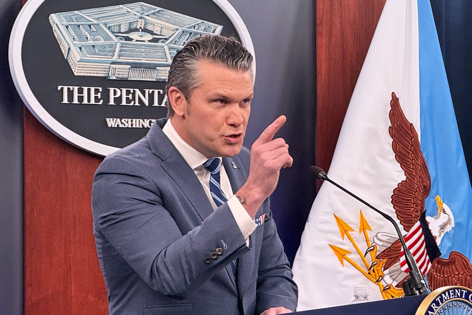 Secretarul american al Apărării, atac la jurnaliștii anti-Trump: „Sunt ca dușmanii lui Iisus”