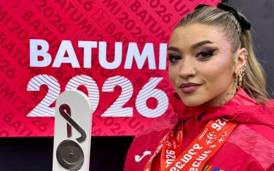 Mihaela Cambei, regina halterelor la Batumi: Ce primește pentru AUR și argint