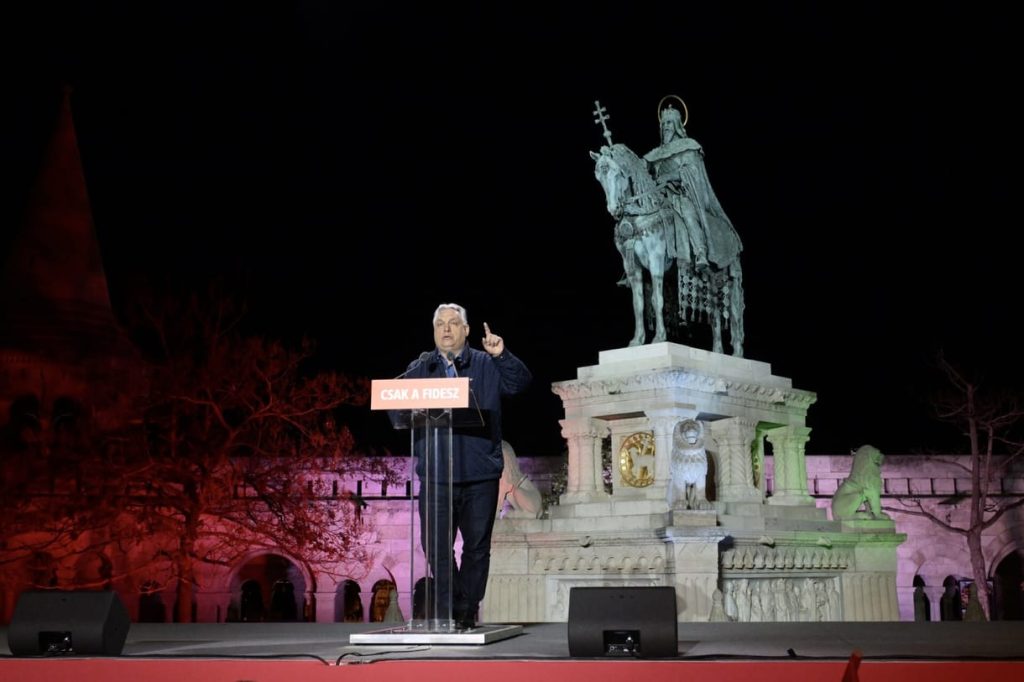 Adunarea lor, mai plictisitoare, dar fără „petreceri”. Noi, pe altă cale