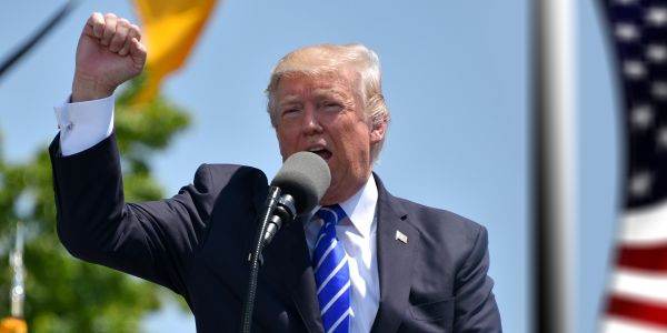 Trump acuză Iran: Armistițiul, încălcat